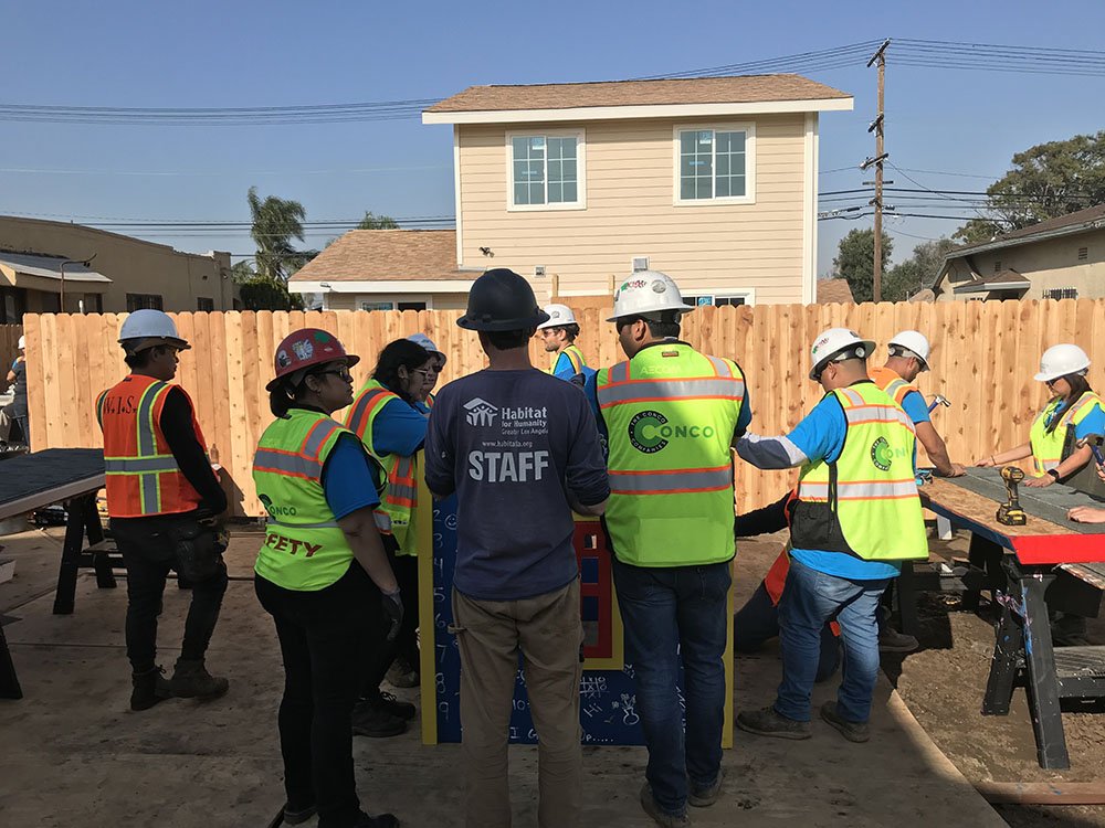 Build Day Volunteer Program-4-Conco